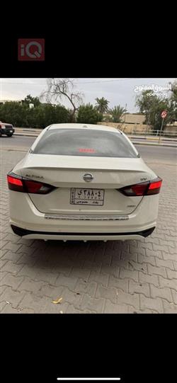 نیسان ئەلتیما